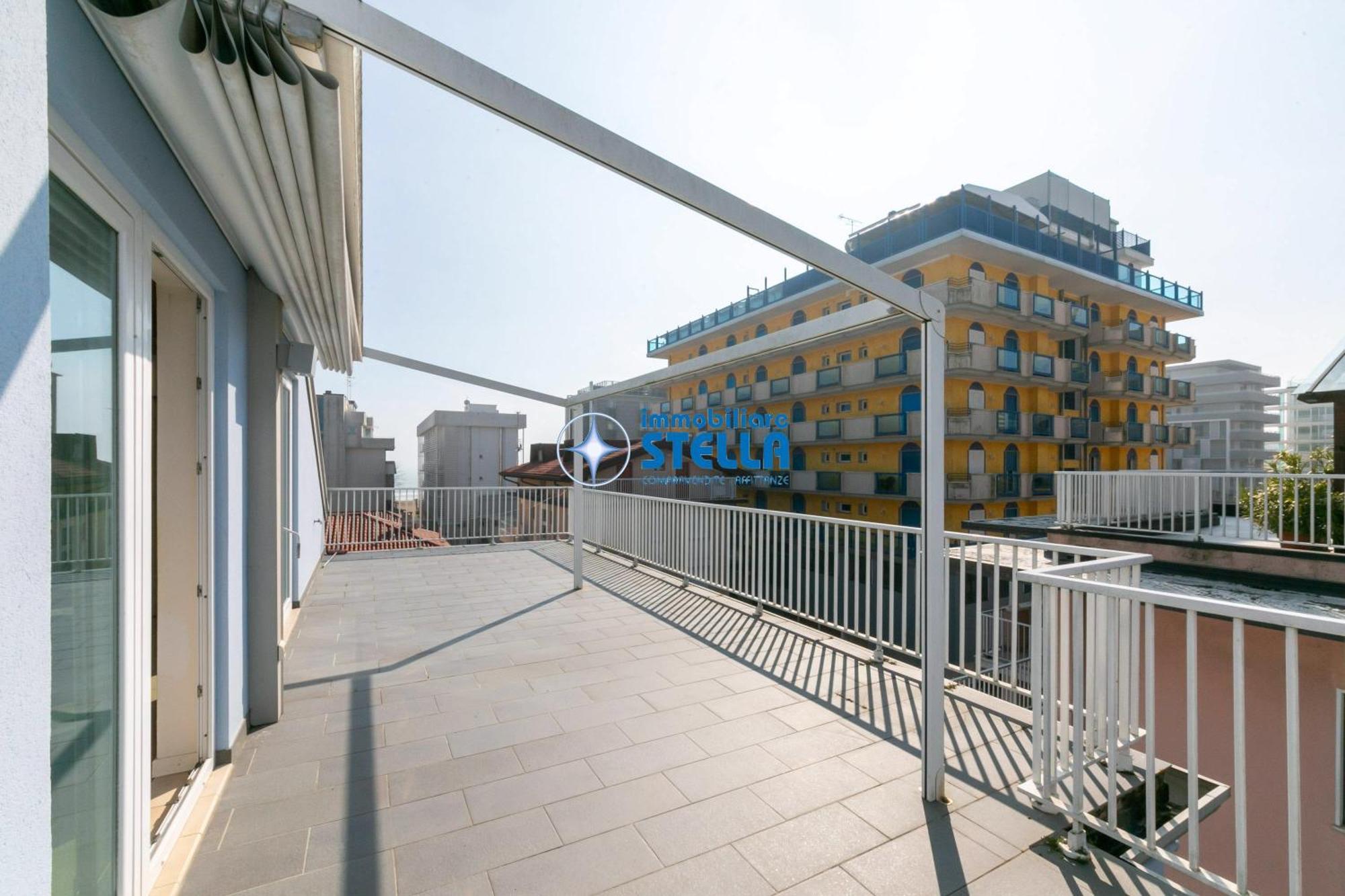 Residence Adriatica ลิโดดิเยโซโล ภายนอก รูปภาพ