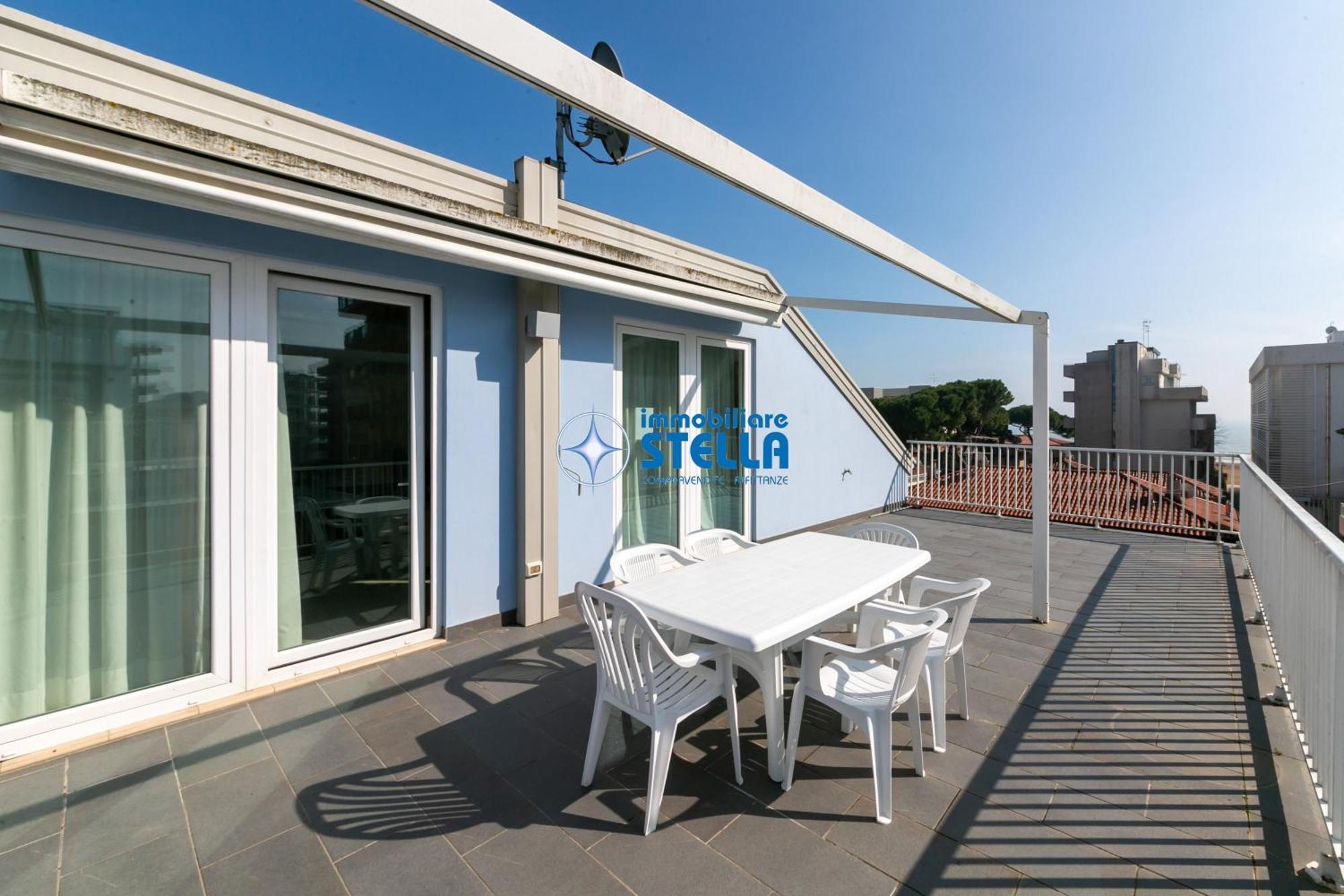 Residence Adriatica ลิโดดิเยโซโล ภายนอก รูปภาพ