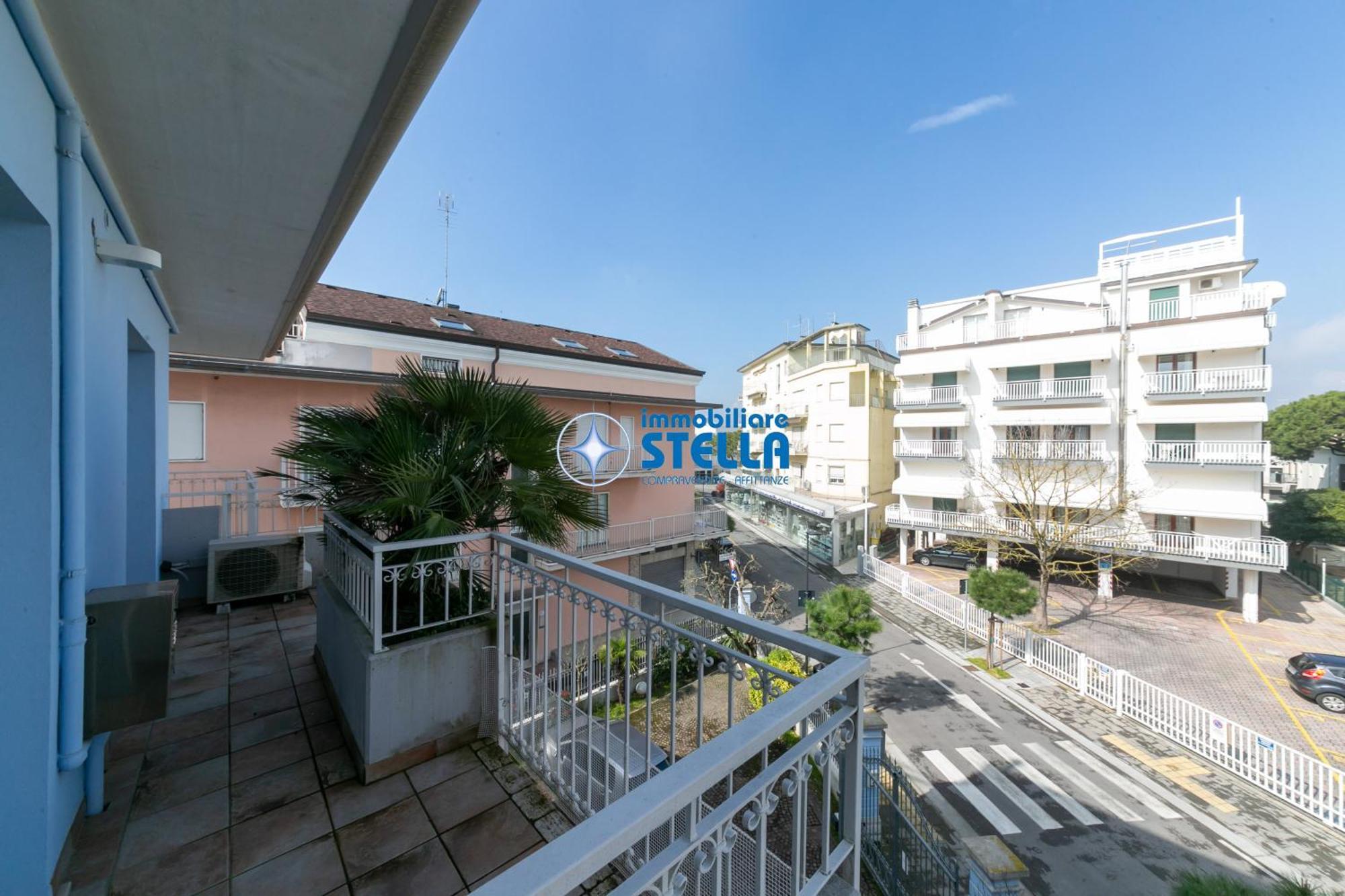 Residence Adriatica ลิโดดิเยโซโล ภายนอก รูปภาพ