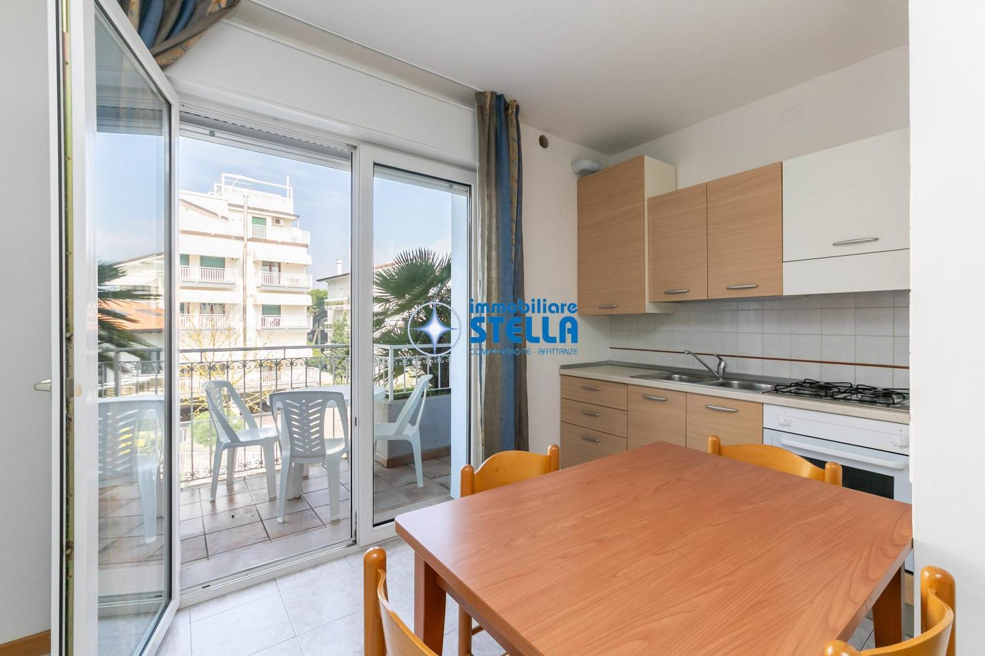 Residence Adriatica ลิโดดิเยโซโล ภายนอก รูปภาพ